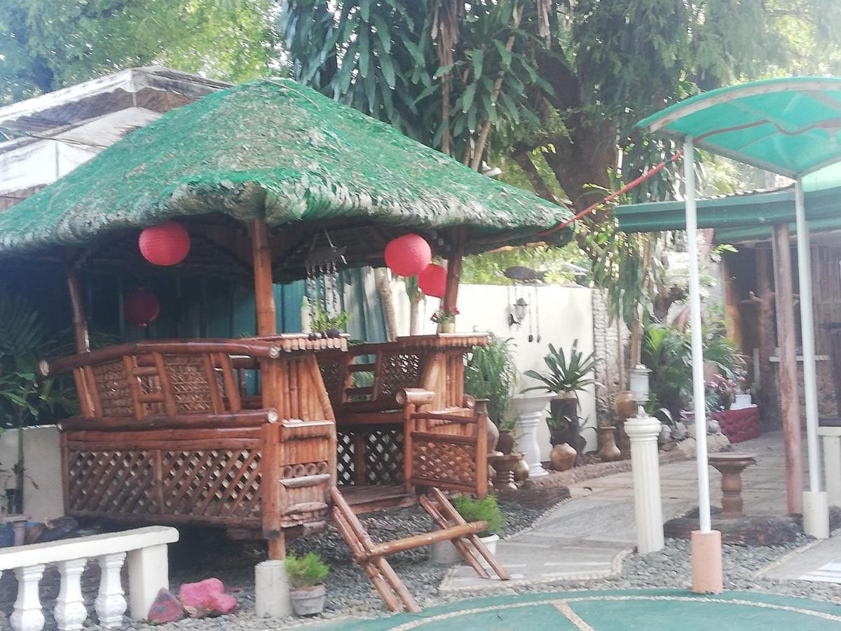 D'Lucky Garden Inn & Suites Tiniguiban Bagian luar foto